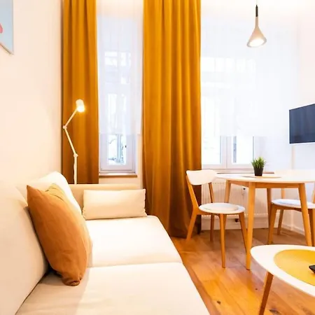 Cosy Koliste 25 شقة *